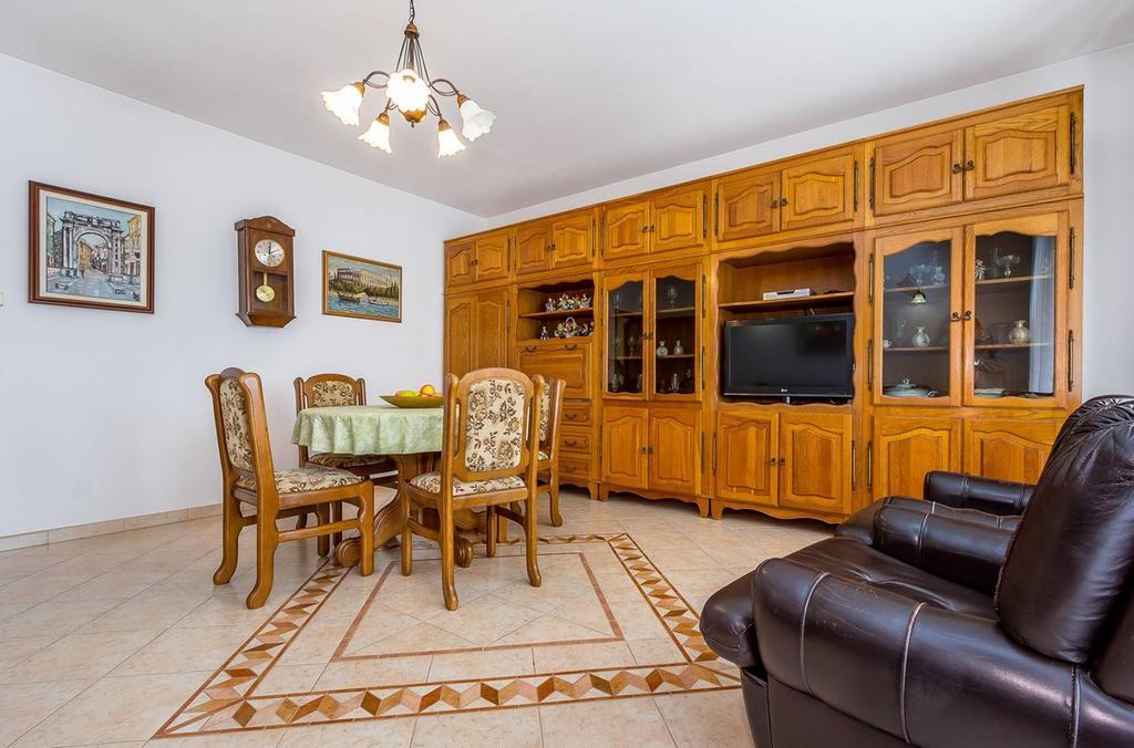 Apartments Orlic Medulin Ngoại thất bức ảnh